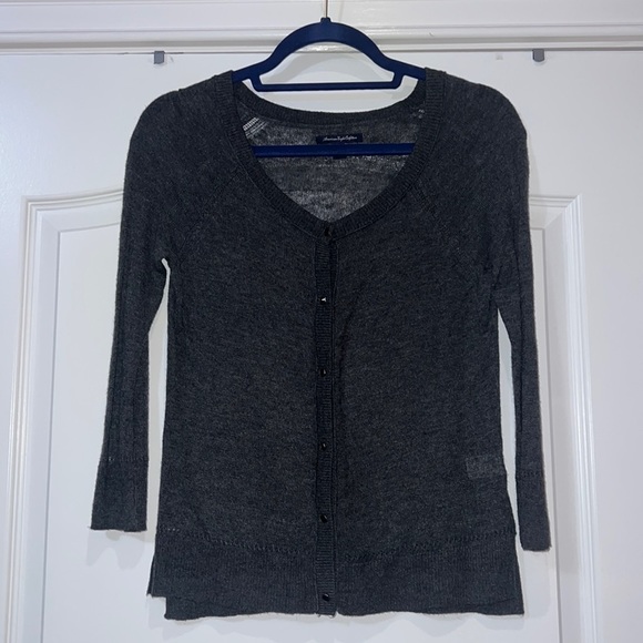 American Eagle Gray Cardigan Size Small - Picture 1 of 10